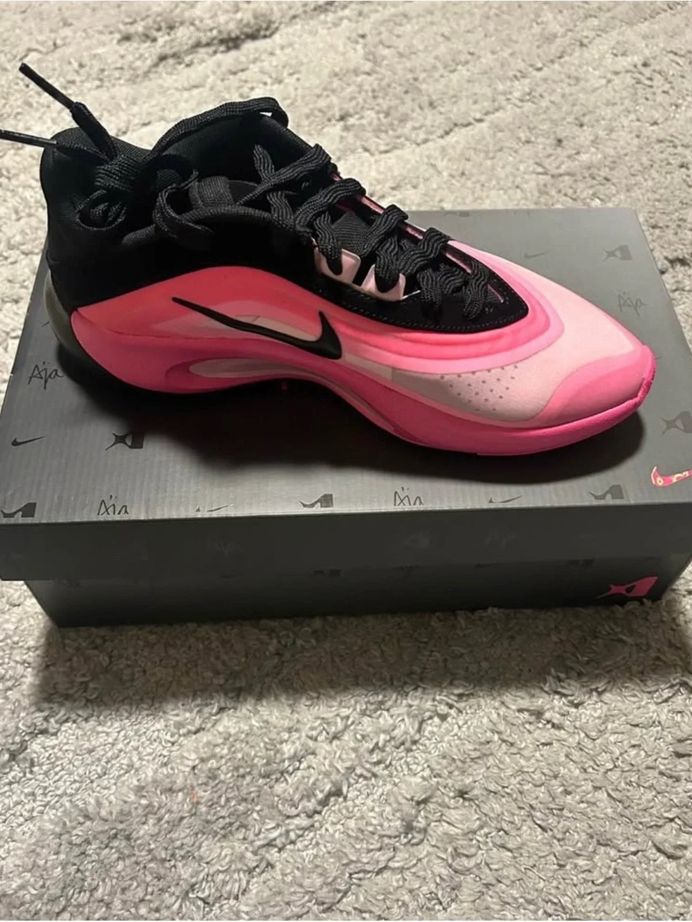 Nike eye catching